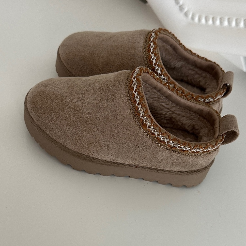 Tan Kids slides boots - Picture 5 of 6